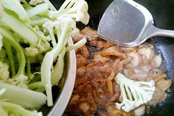煸炒有机花菜的做法图解5