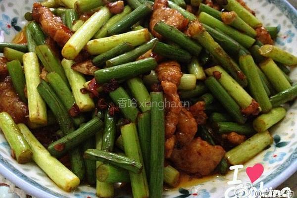 蒜苔炒肉
