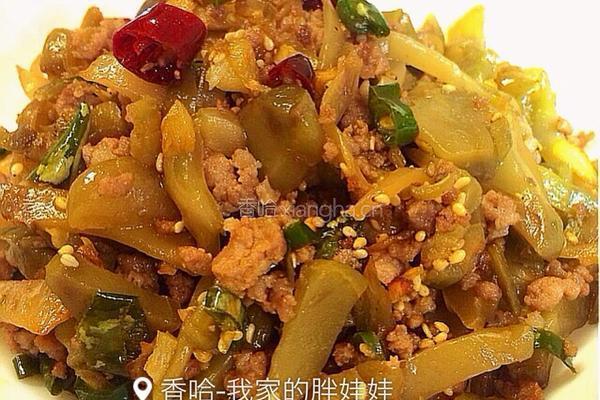 榨菜丝炒肉末