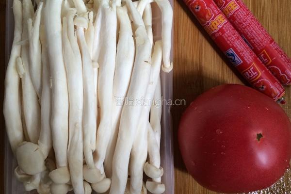 海鲜菇火腿番茄饭的做法图解1