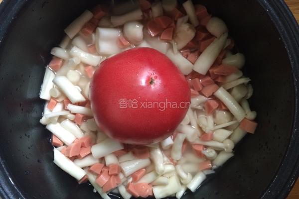 海鲜菇火腿番茄饭的做法图解3