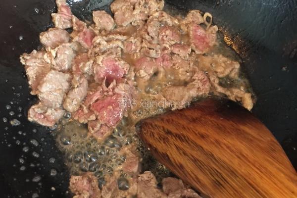 虾仁牛肉炒饭的做法图解4