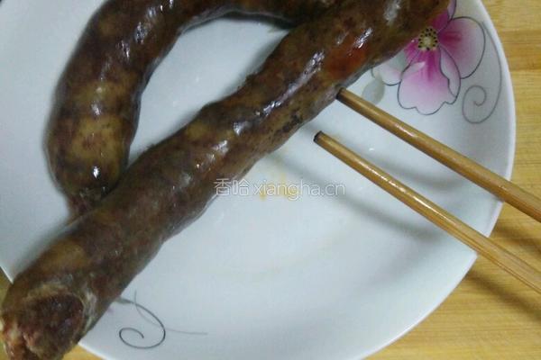 川味香肠炒辣椒的做法图解5