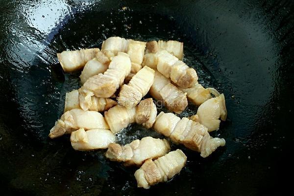 红烧肉豆角焖面的做法图解5