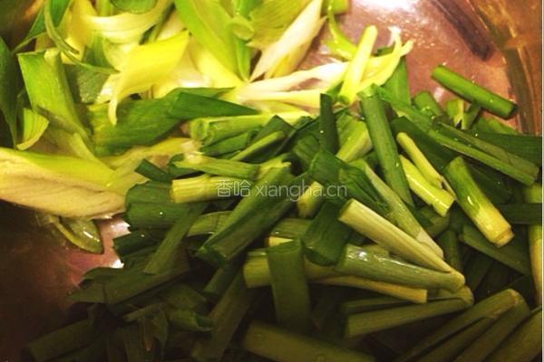韭菜豆芽炒猪肝的做法图解3