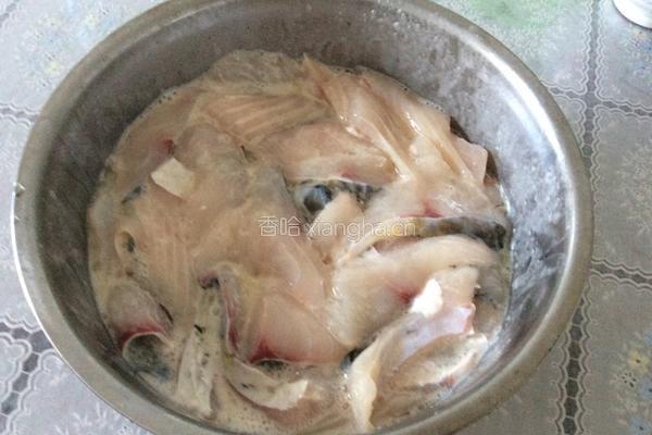 酸菜鱼的做法图解3