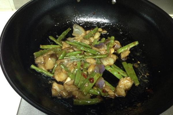蚝油茄子烧豆角的做法图解7