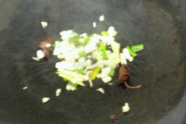 豆角三丁焖面的做法图解7