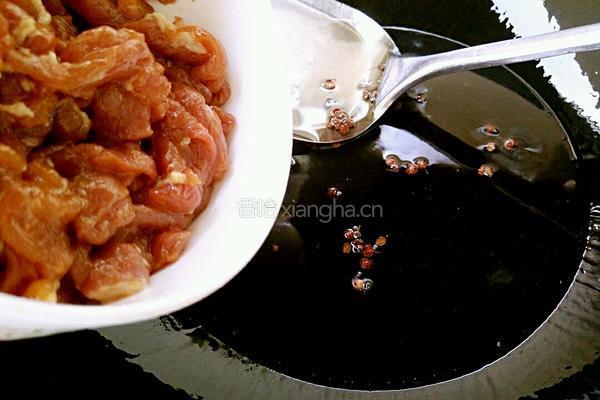 嫩姜炒肉的做法图解4