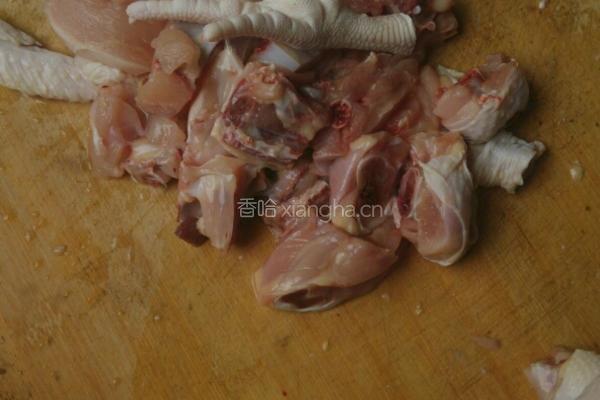 地锅鸡的做法图解1