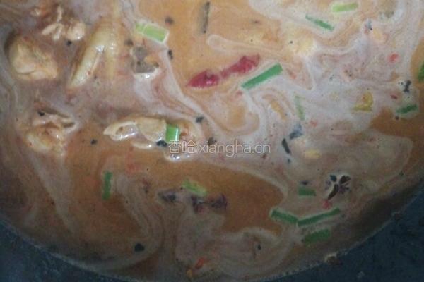 地锅鸡的做法图解3