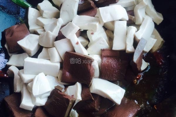 鸭血炖豆腐的做法图解6