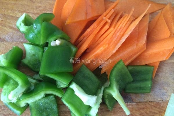 木耳炒鸡蛋的做法图解3