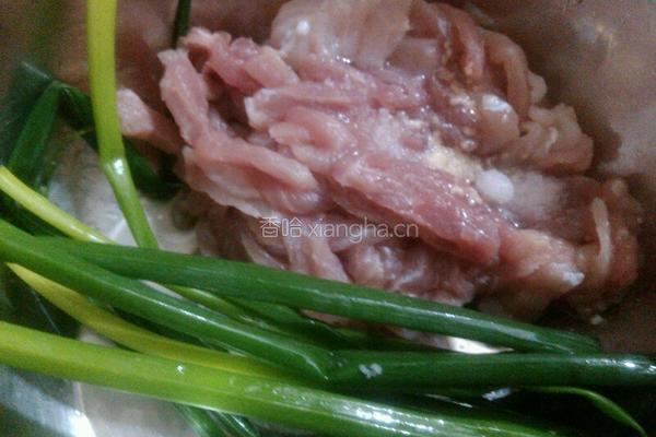 七彩肉丝的做法图解2