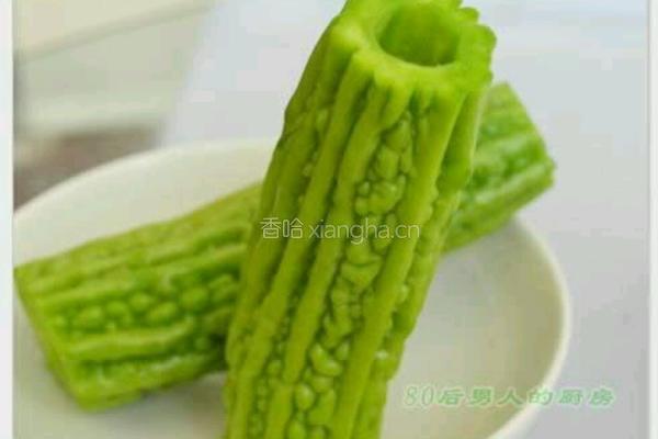 苦瓜紫薯圈的做法图解1