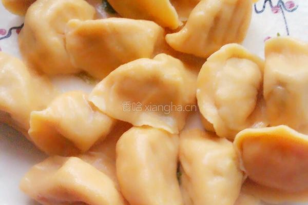 胡萝卜皮猪肉芹菜水饺的做法图解16
