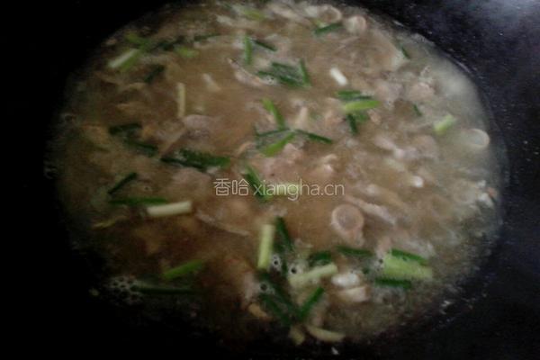 猪肝粉肠汤的做法图解7