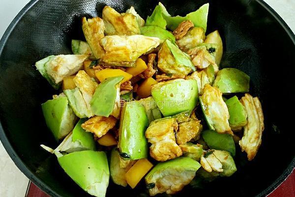 茄子炖土豆的做法图解5