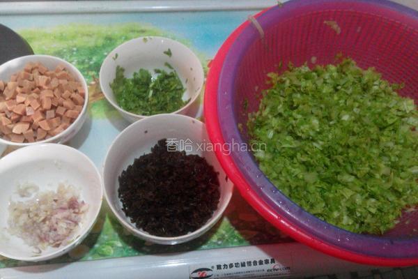青菜炒饭的做法图解2
