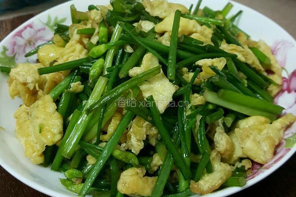 韭菜芯炒蛋花的做法图解7