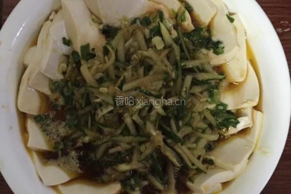 香辣黄瓜丝拌豆腐的做法图解9