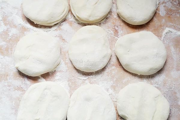 红糖馅发面饼的做法图解4