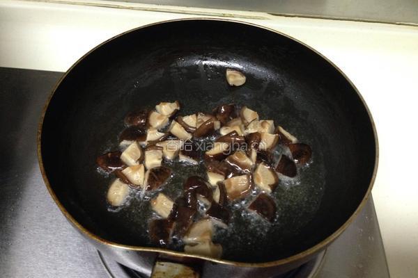 香菇肉末茄子的做法图解6