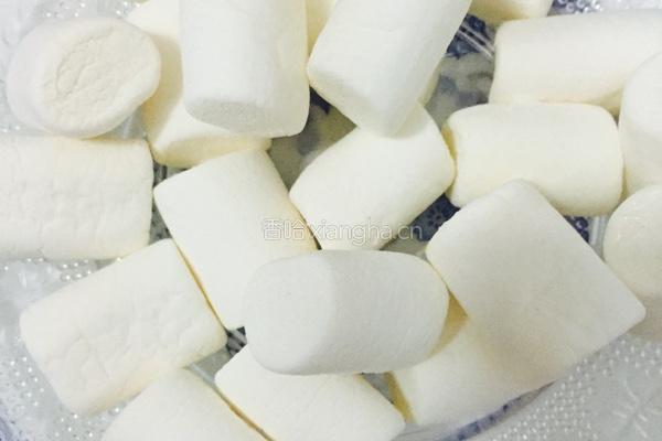 抹茶牛轧糖的做法图解3