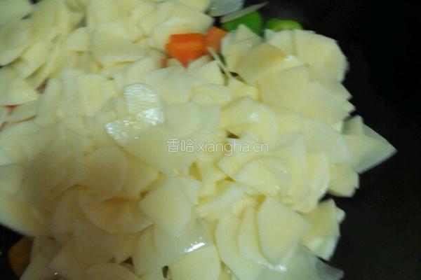 四色土豆片的做法图解7