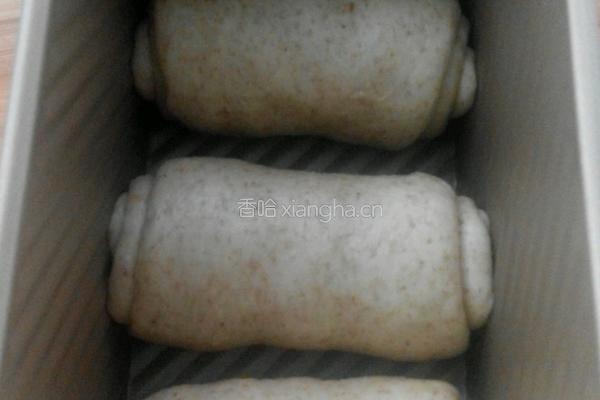 葡萄干全麦土司的做法图解5