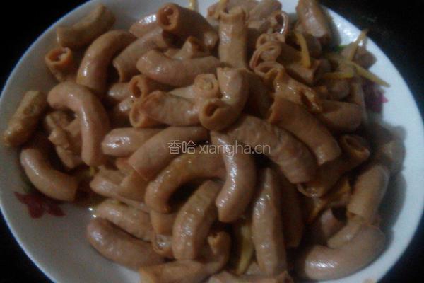 酸菜炒猪小肠的做法图解8