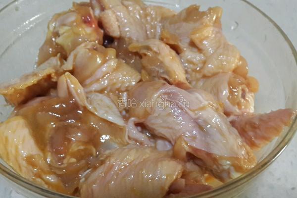 土豆烧鸡翅的做法图解2