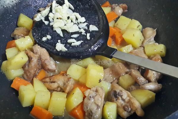 土豆烧鸡翅的做法图解7