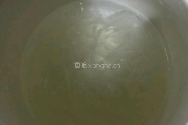 冰糖燕窝的做法图解3