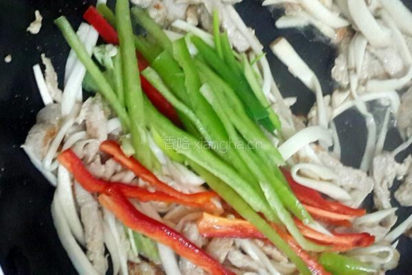 杏鲍菇炒里脊肉/时令蘑菇炒里脊的做法图解5