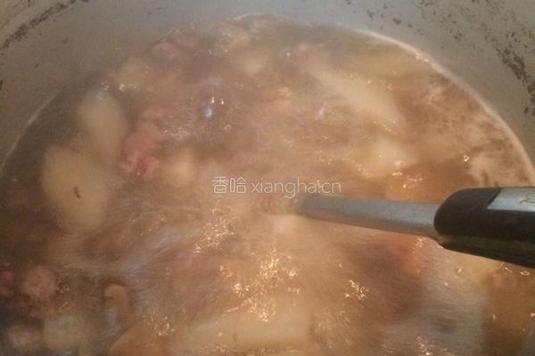 牛腩炖萝卜的做法图解7
