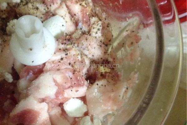 自制德式纽伦堡风味猪肉肠的做法图解1