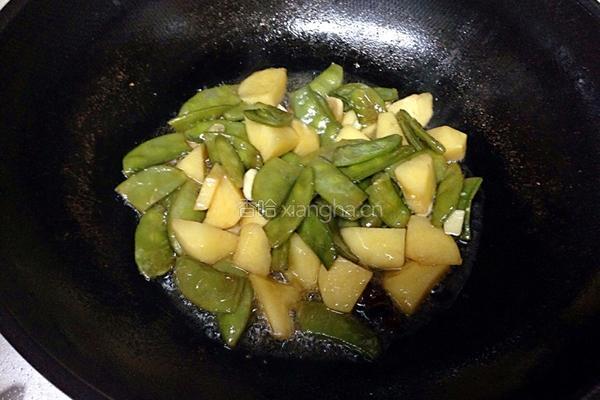 扁豆烧土豆的做法图解10
