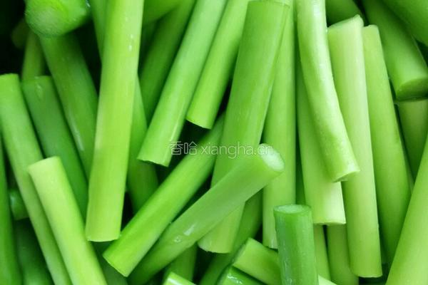 蒜苔肉丝的做法图解2