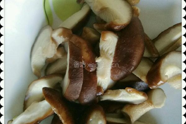 扁豆角炒香菇牛肉的做法图解7