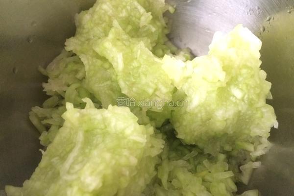 瓜皮猪肉馅饼的做法图解2