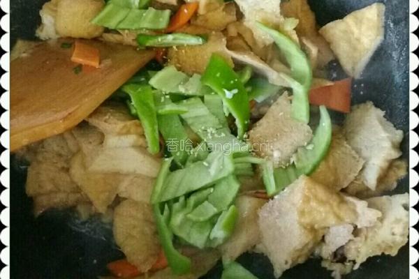 牛肉炒油豆付的做法图解7