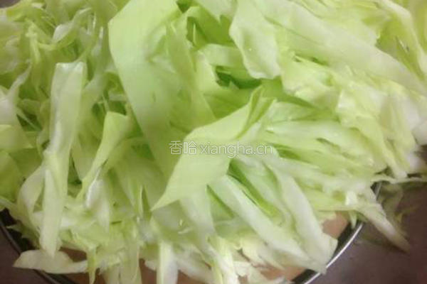 包菜鸡蛋炒粉丝的做法图解2