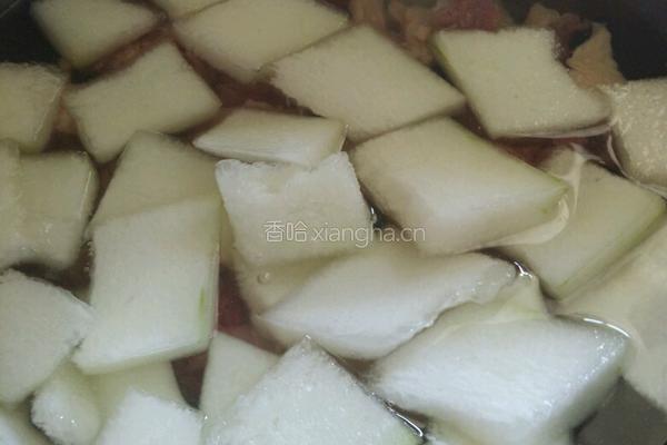冬瓜话梅炖鸭肉的做法图解3