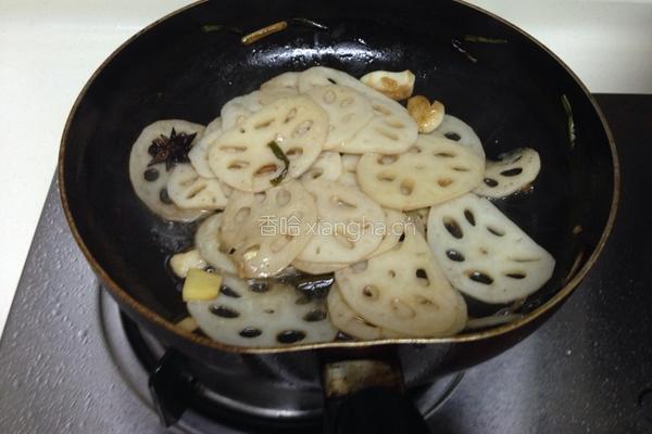 糖醋藕片的做法图解7