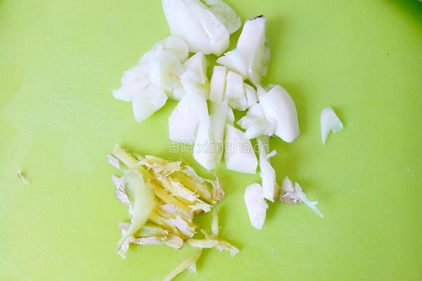 蚝油土豆片的做法图解2