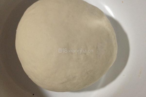 葱花油饼的做法图解1