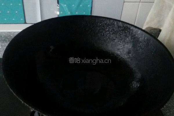 苦瓜炒鸡蛋的做法图解2