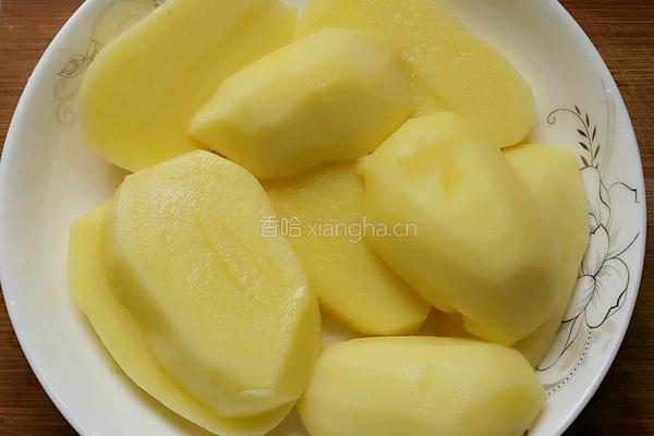 土豆泥虾球的做法图解2