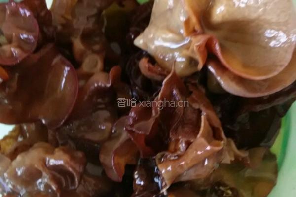 竹笋木耳炒肉的做法图解5